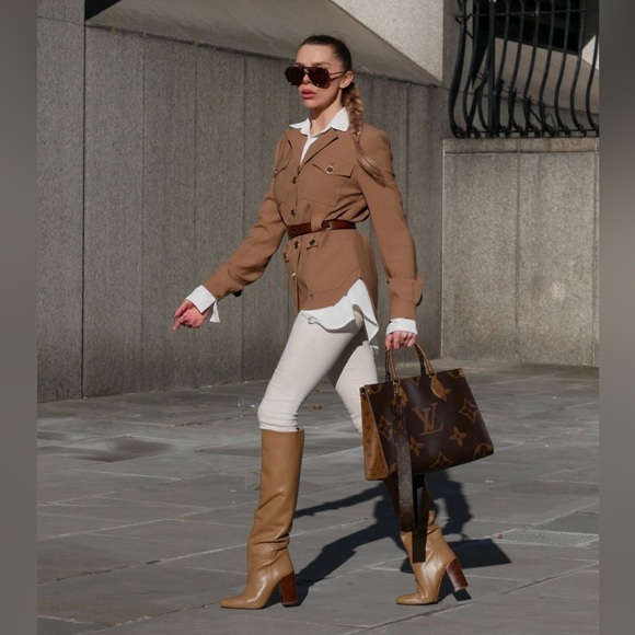 Zara Brown Heeled Knee High Leather Boots - Picture 7 of 17